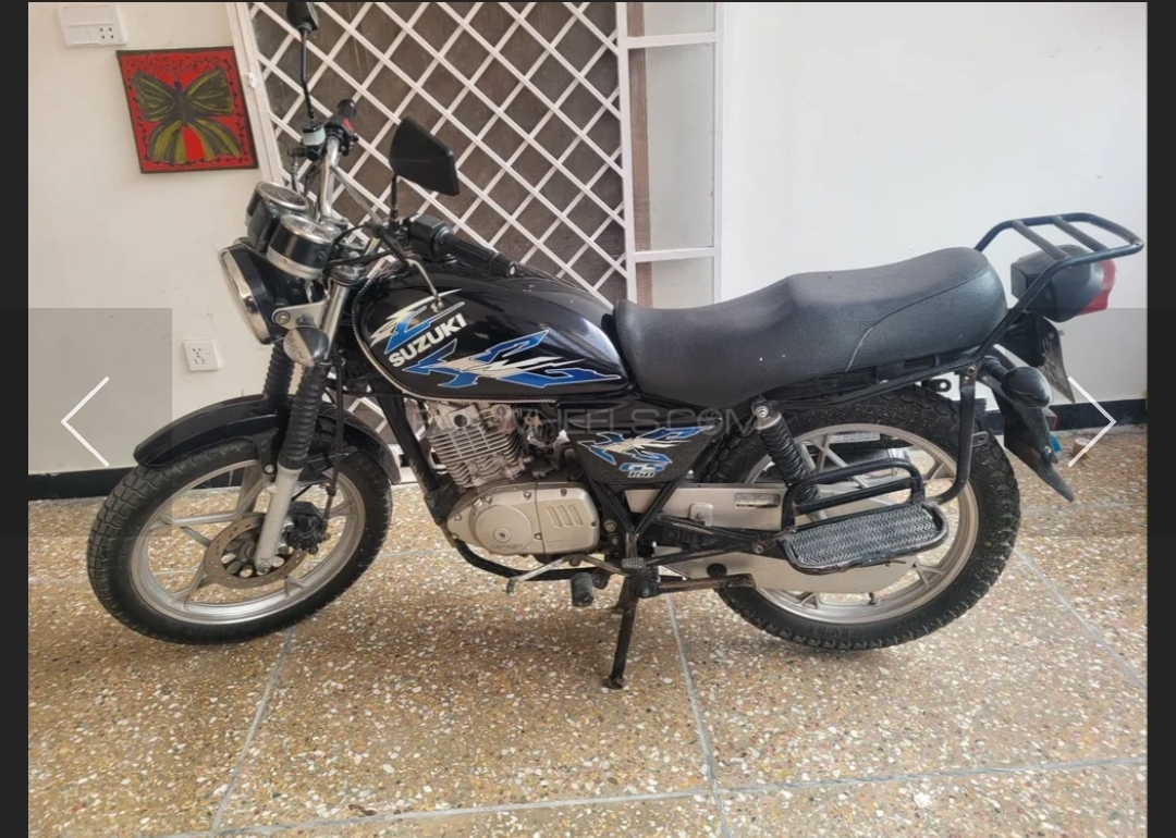 Suzuki GS 150 SE